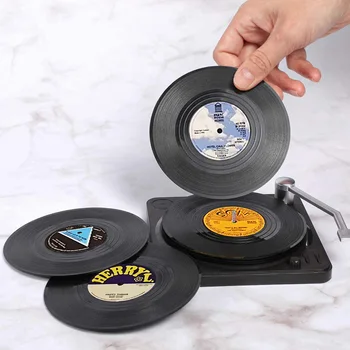 6stk/set Sjove CD-Cup Måtter Farverige Coaster Retro vinylplade Disk Coastere For Drikkevarer Med gaveæske til Bar Kontor Derhjemme 2021