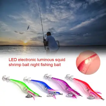 Fiskeri Lokke LED Elektroniske Selvlysende Blæksprutte Jig Rejer Agn Piercing Og god Nat Fiskeri Lokke Til Fiskeri Tilfældig Farve
