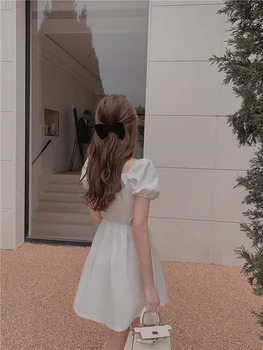 Retro Talje-Kontrolleret Diamant Perle Kjole Elegant Kvadratisk Krave Kjole Kvindelige 2021 Sommeren Nye Mode I Fransk Stil, Formelle Dress